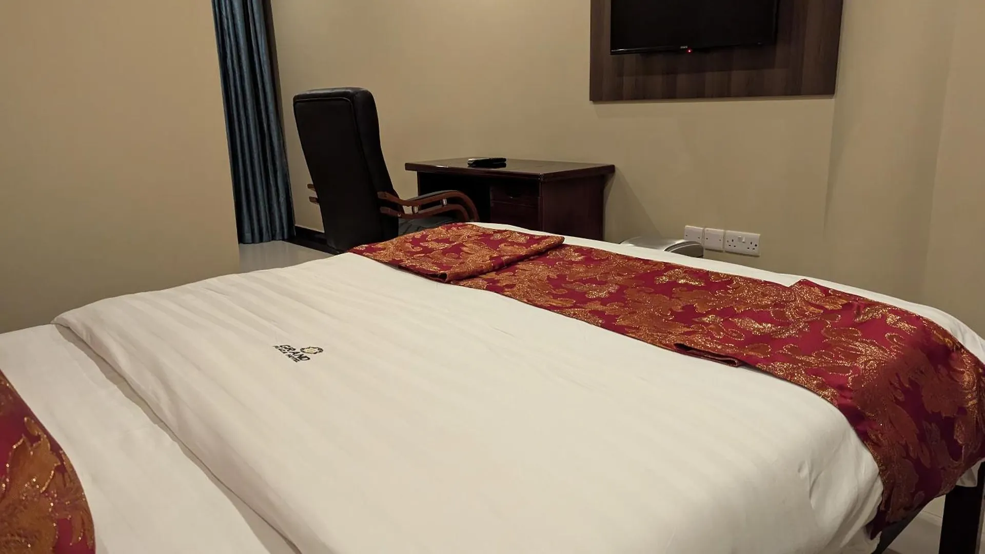 The Grand Plaza Hotel Kampala 0*,  Uganda